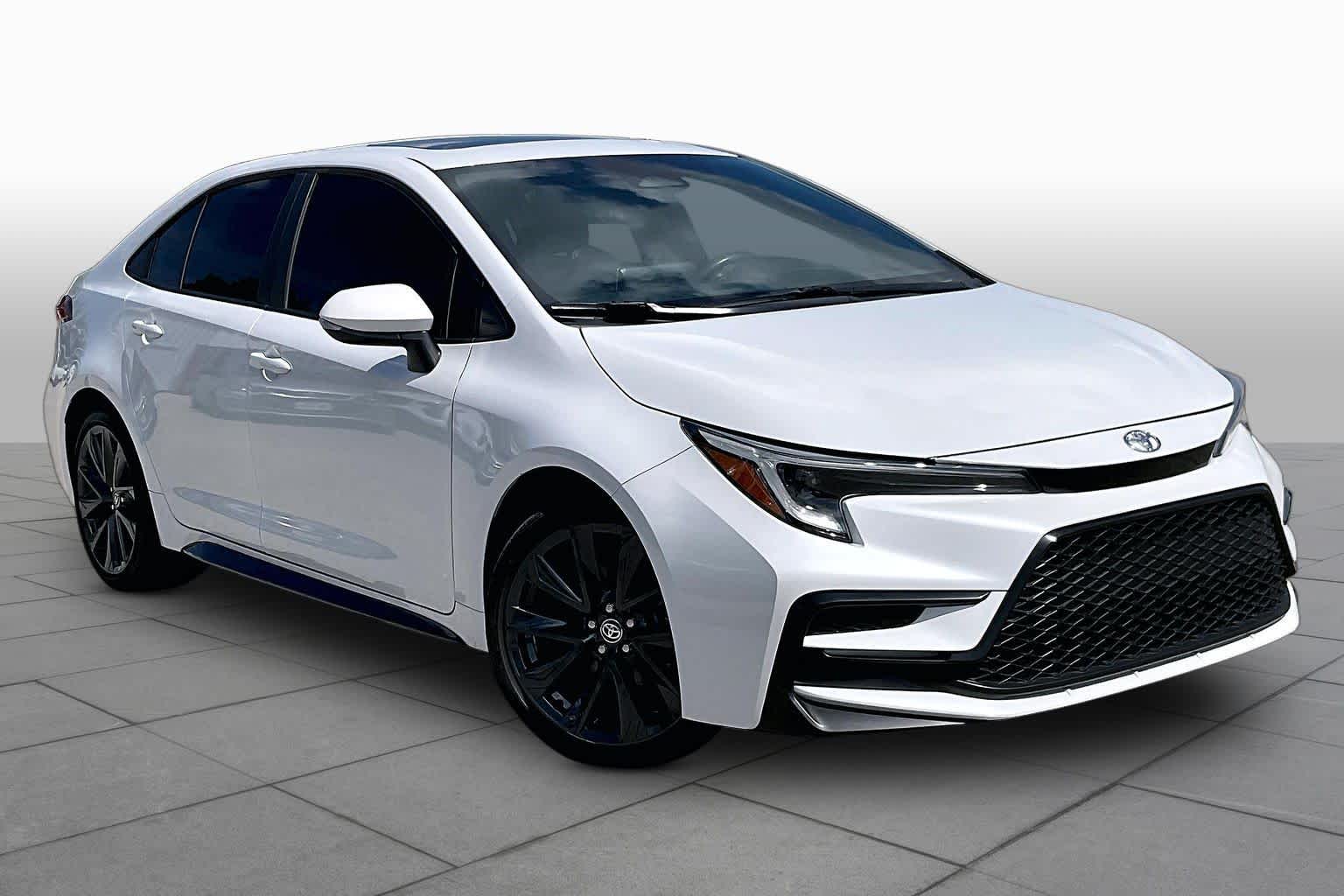 2024 Toyota Corolla photo 3 of 34