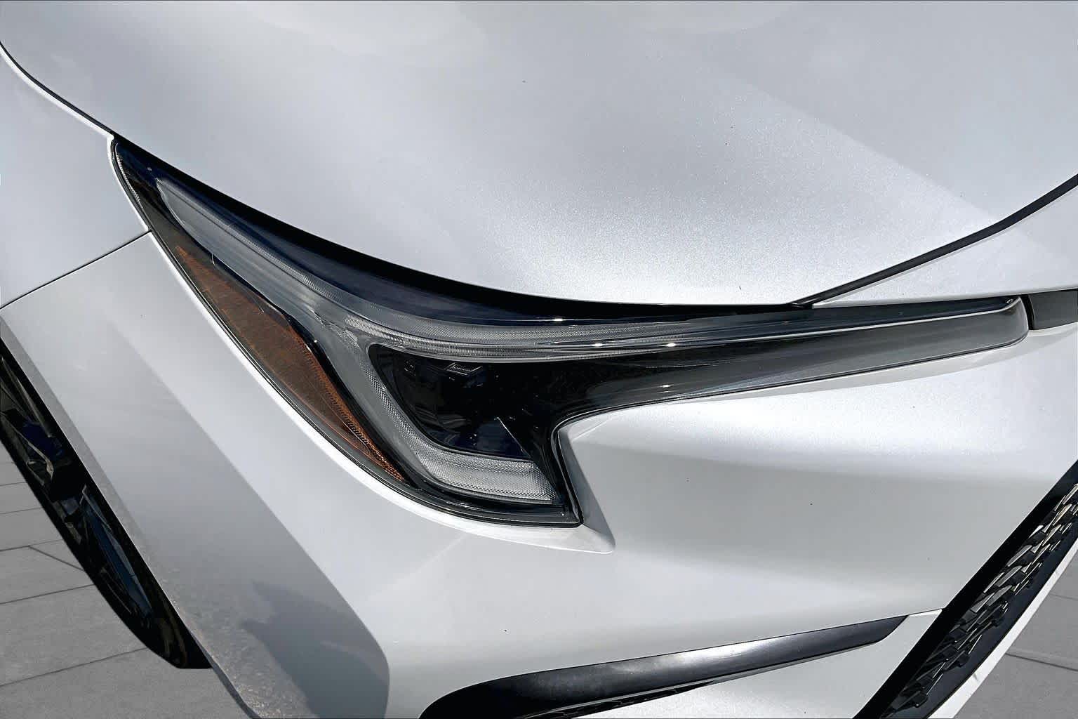 2024 Toyota Corolla photo 27 of 34