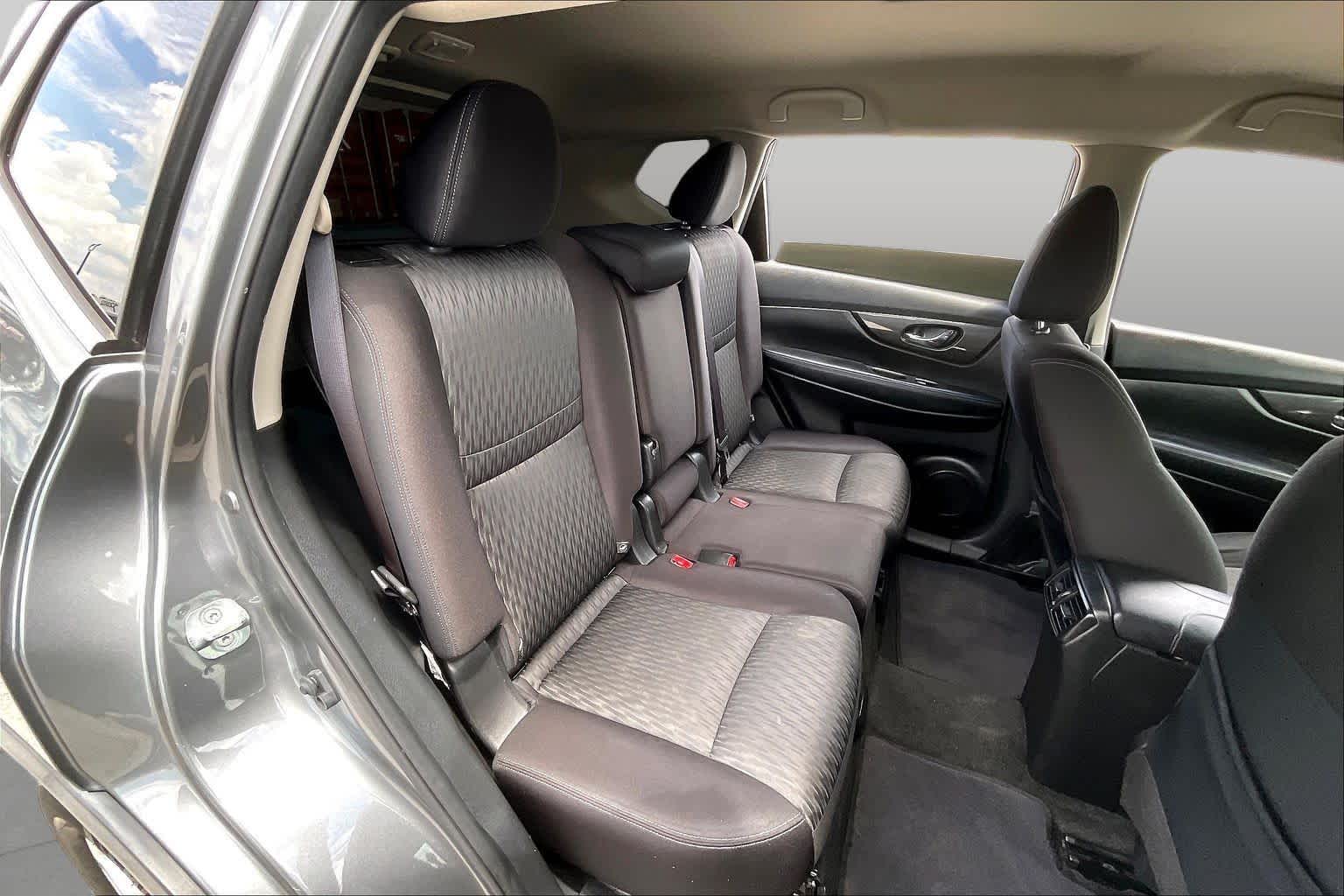 2019 Nissan Rogue SV Gun Metallic at HGreg Houston