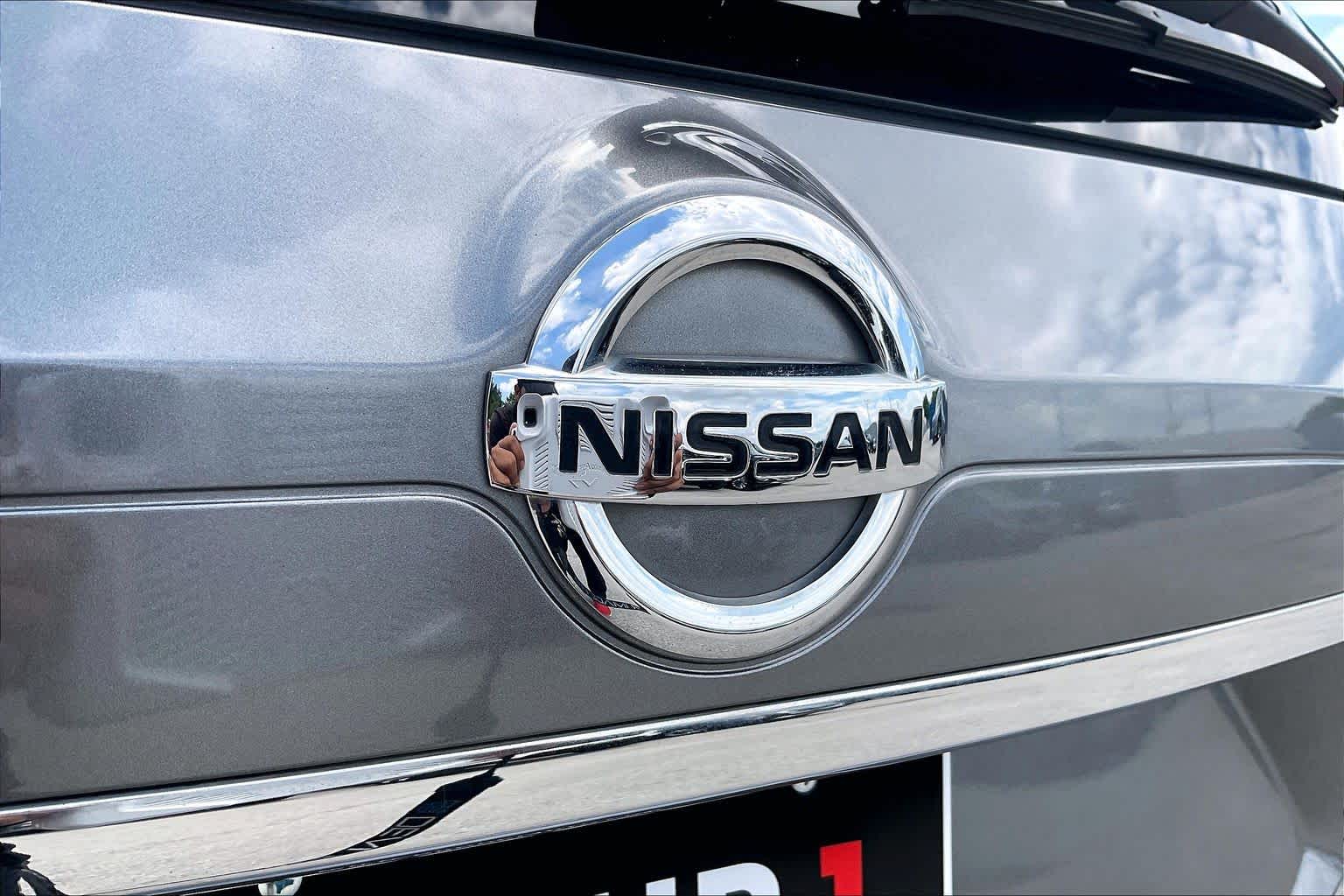 2019 Nissan Rogue SV Gun Metallic at HGreg Houston