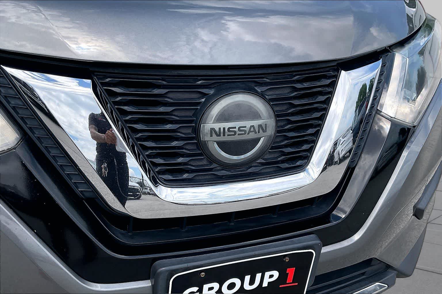 2019 Nissan Rogue SV Gun Metallic at Friendly Ford Crosby