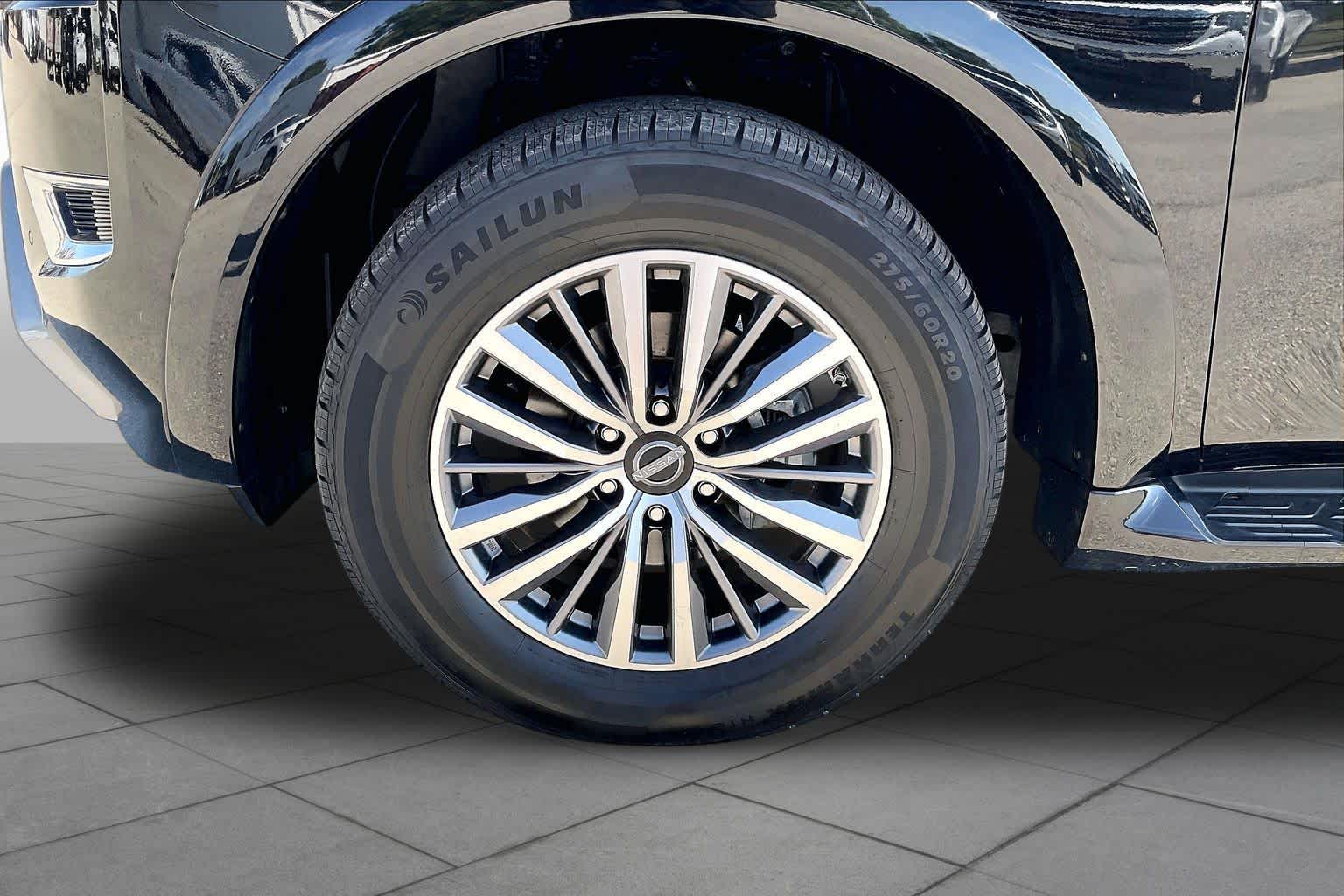 2024 Nissan Armada photo 10 of 34