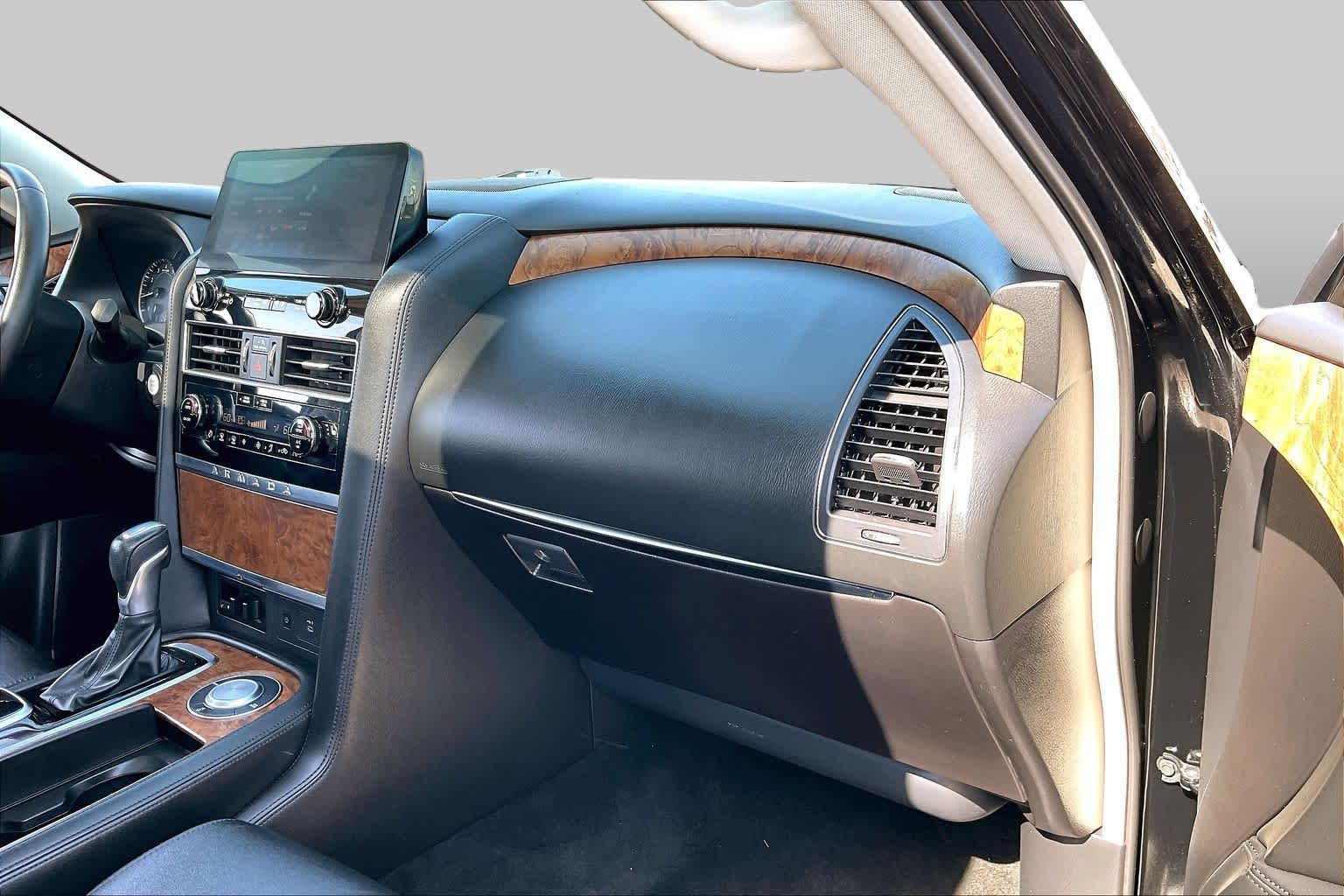 2024 Nissan Armada photo 18 of 34
