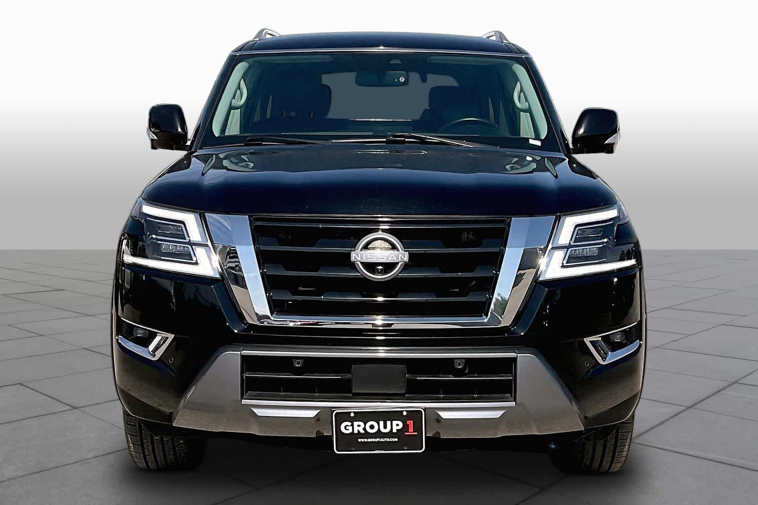 2024 Nissan Armada photo 4 of 34