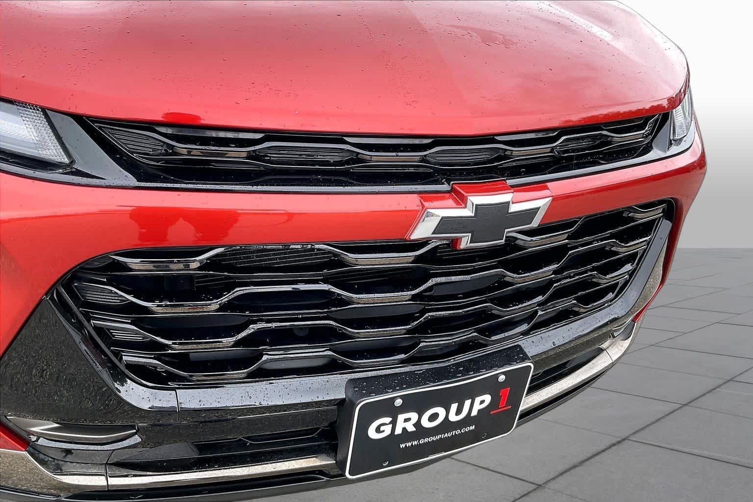 2024 Chevrolet Trax photo 30 of 35