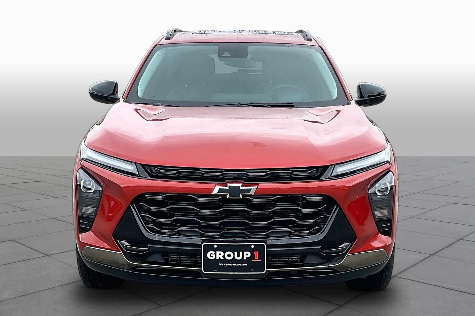 2024 Chevrolet Trax photo 4 of 35