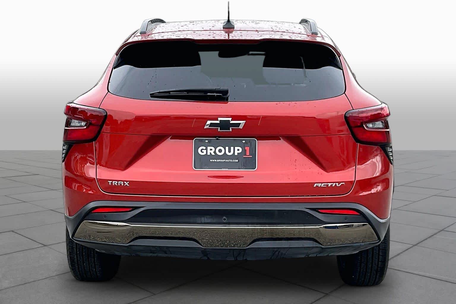 2024 Chevrolet Trax photo 5 of 35