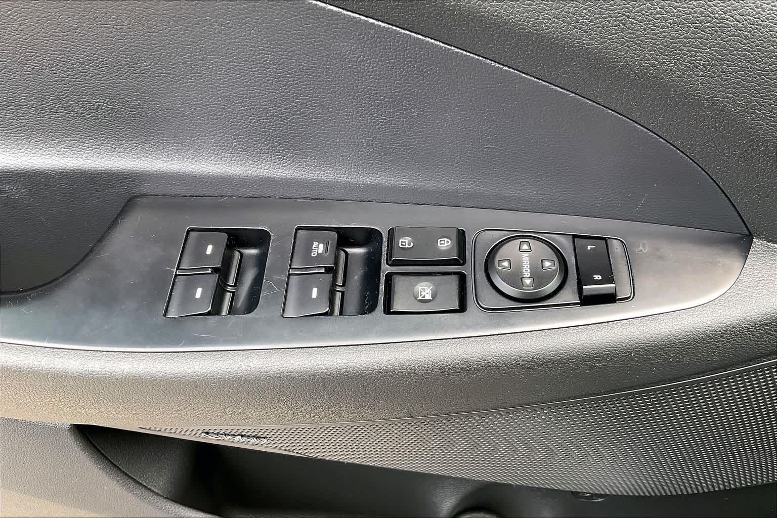 2018 Hyundai Tucson SEL Plus Molten Silver at AutoNation USA Houston