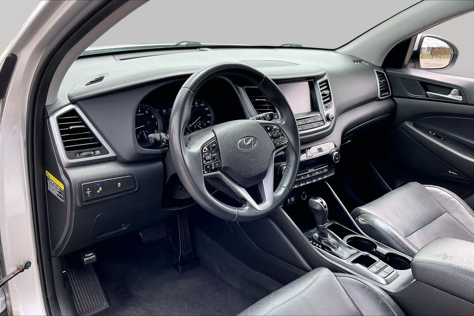 2018 Hyundai Tucson SEL Plus Molten Silver at AutoNation USA Houston
