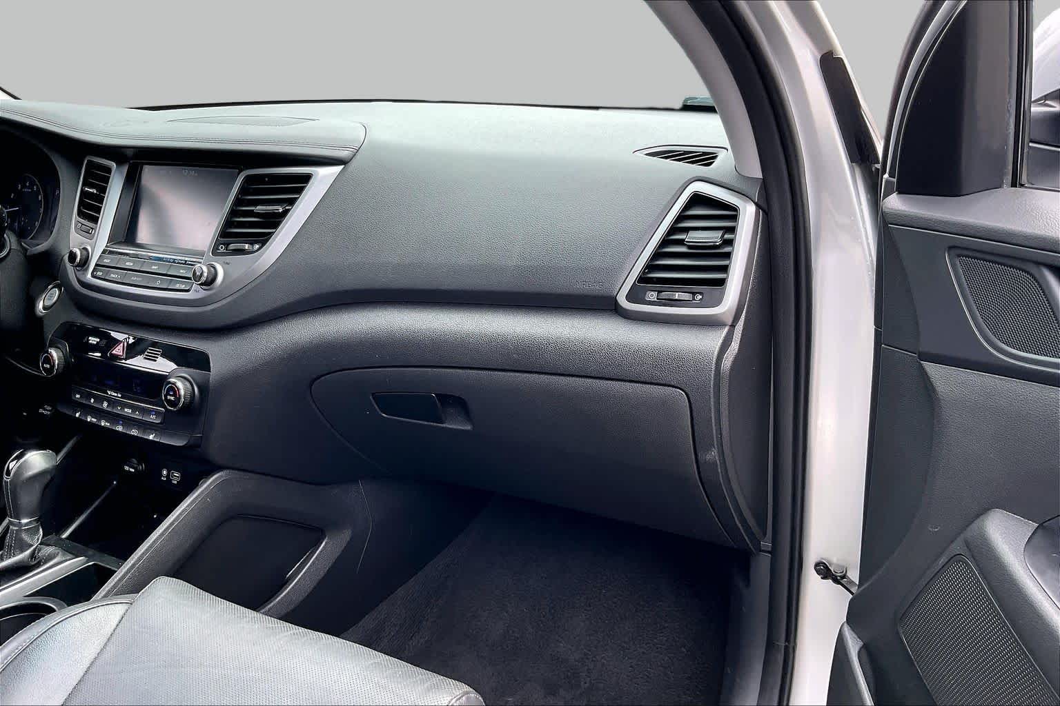 2018 Hyundai Tucson SEL Plus Molten Silver at AutoNation USA Houston
