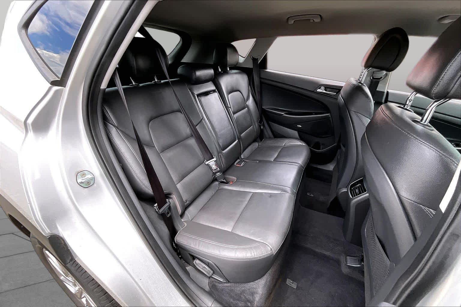 2018 Hyundai Tucson SEL Plus Molten Silver at AutoNation USA Houston