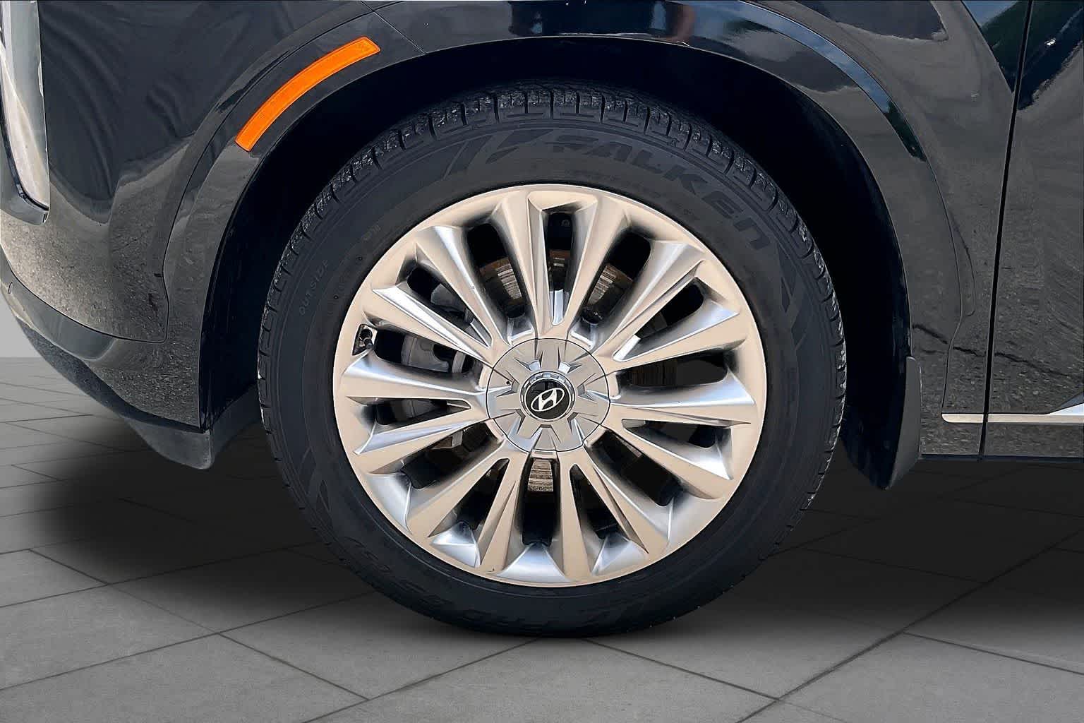 2020 Hyundai Palisade Limited Becketts Black at HGreg Houston