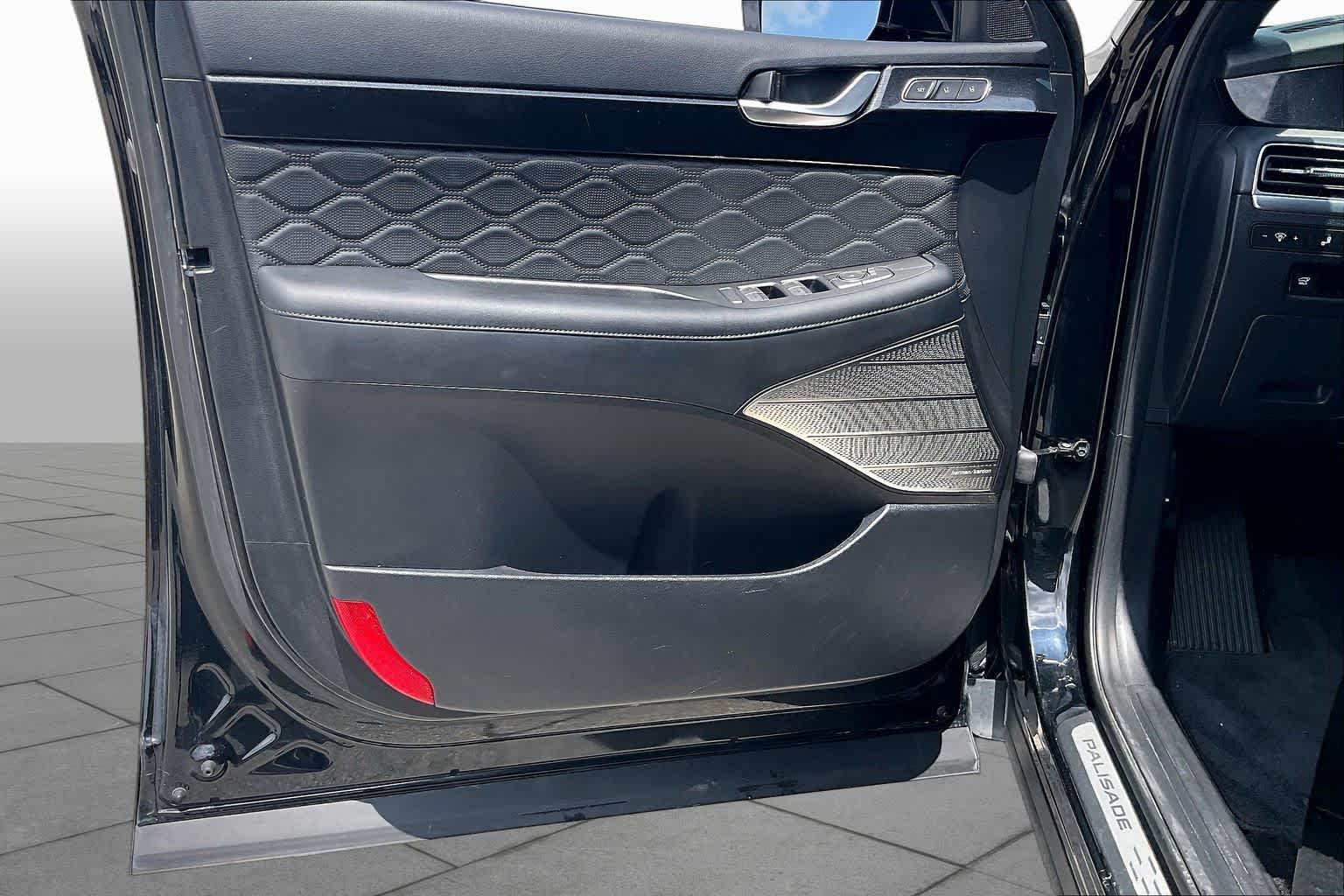 2020 Hyundai Palisade Limited Becketts Black at HGreg Houston