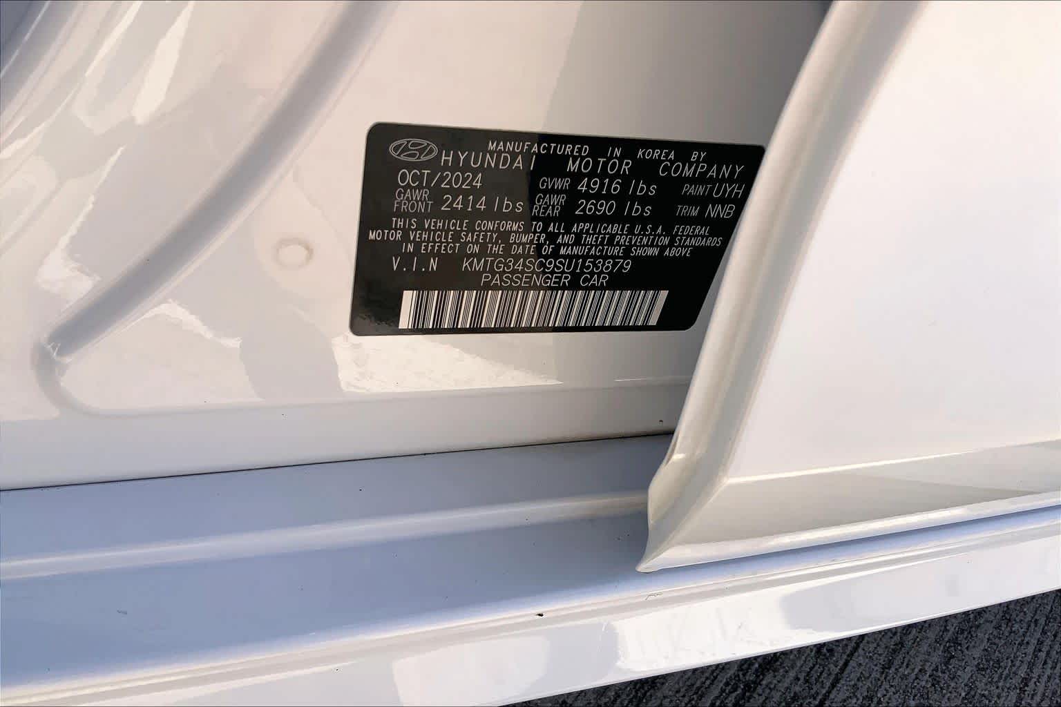 2025 Genesis G70 photo 31 of 31