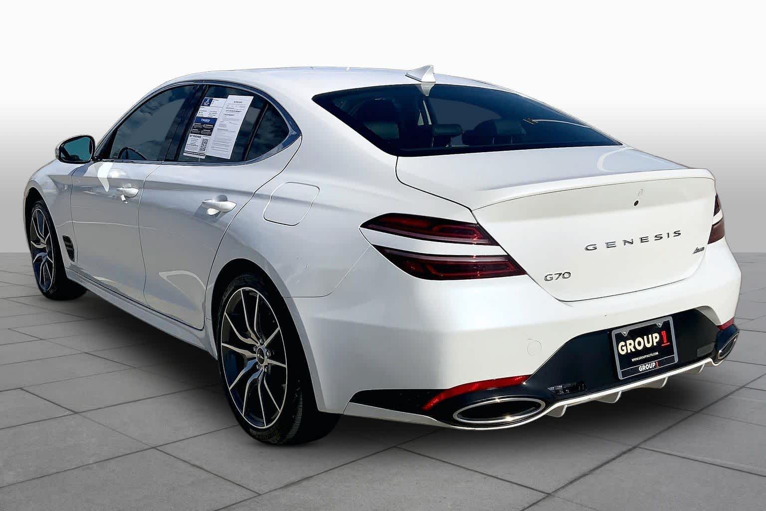 2025 Genesis G70 photo 12 of 31