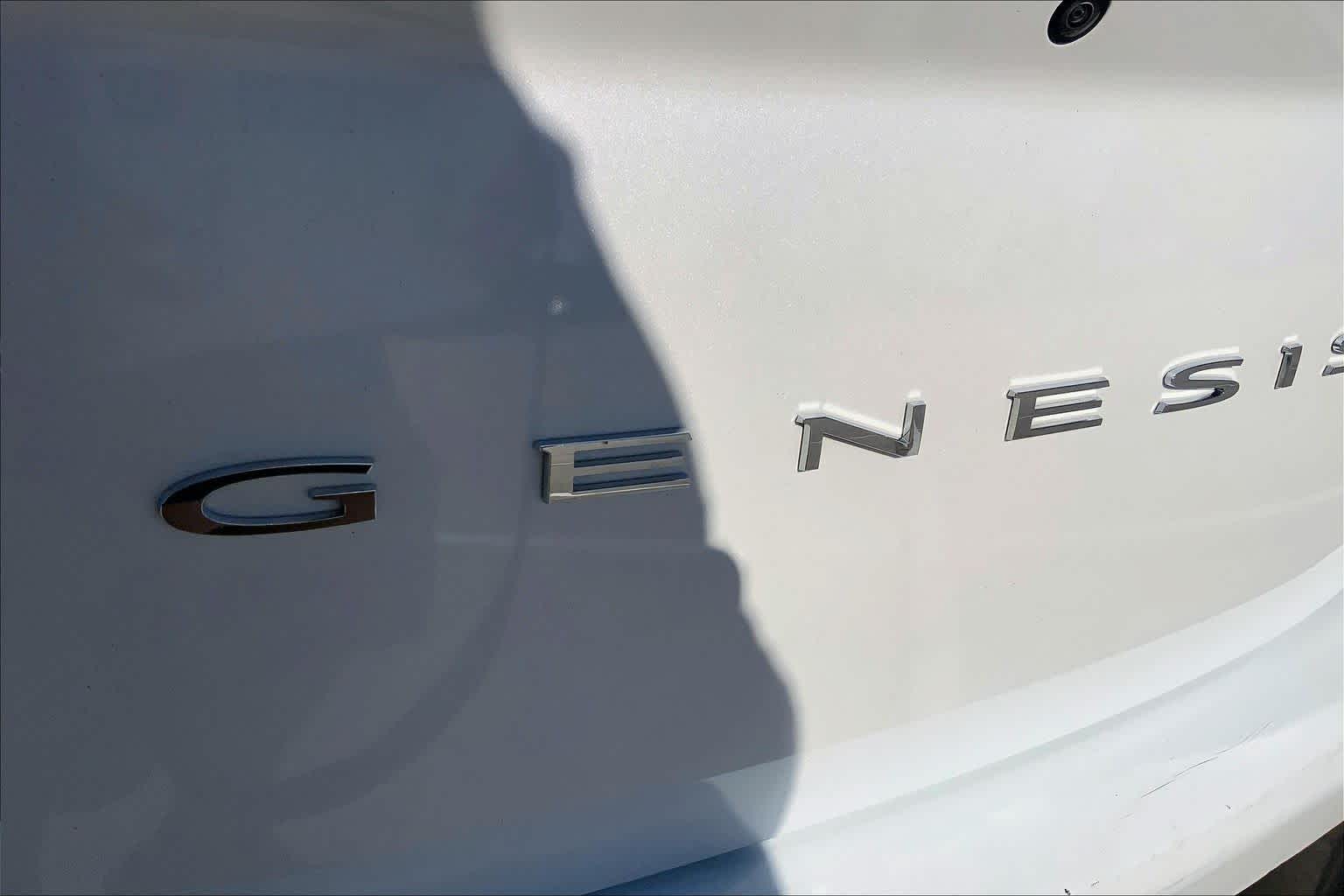 2025 Genesis G70 photo 10 of 31