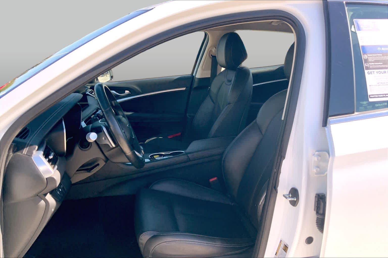 2025 Genesis G70 photo 8 of 31