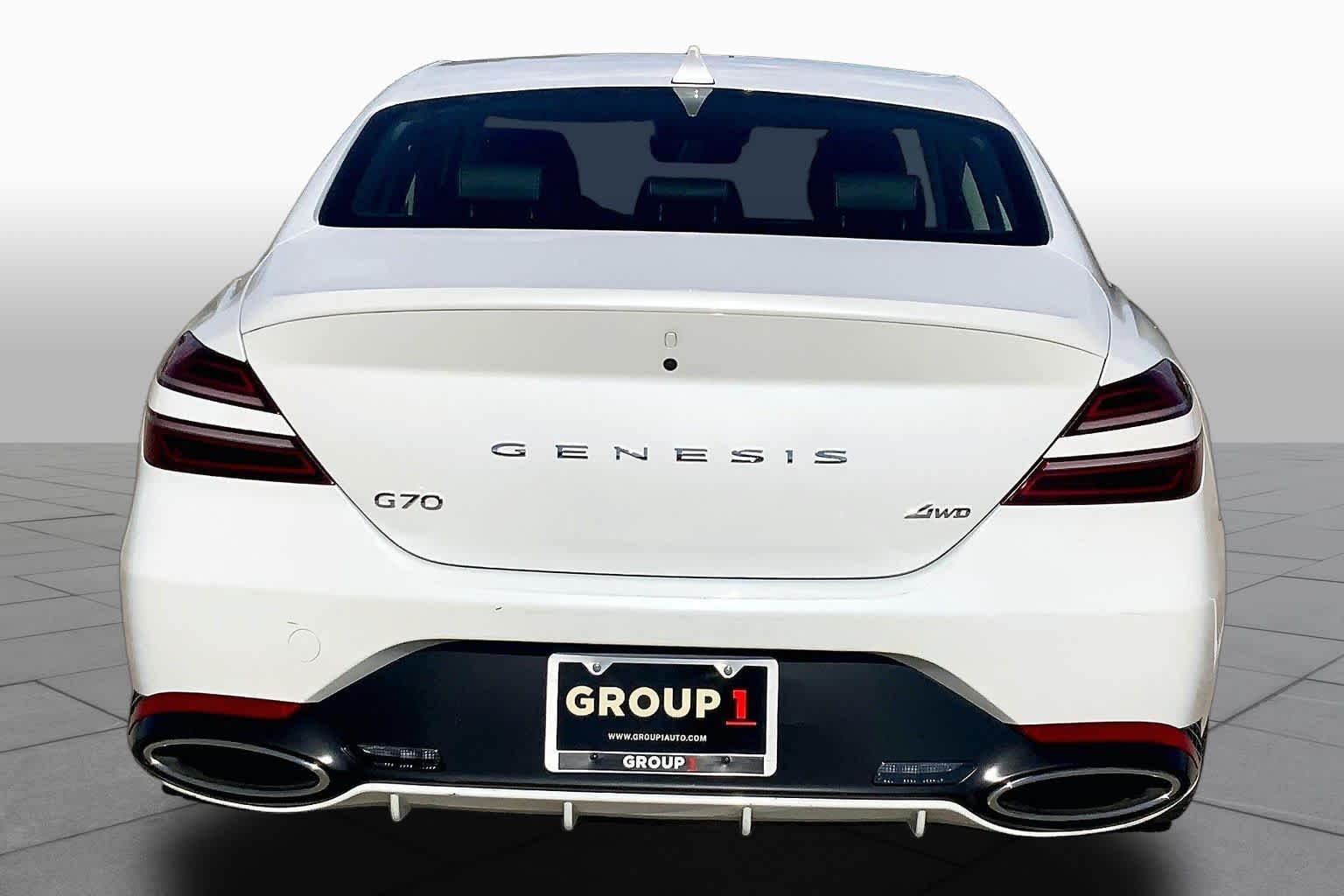2025 Genesis G70 photo 5 of 31