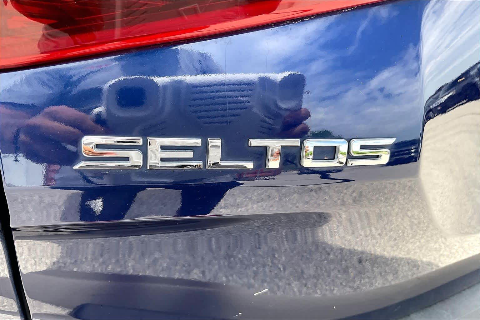 2021 Kia Seltos SX - 9