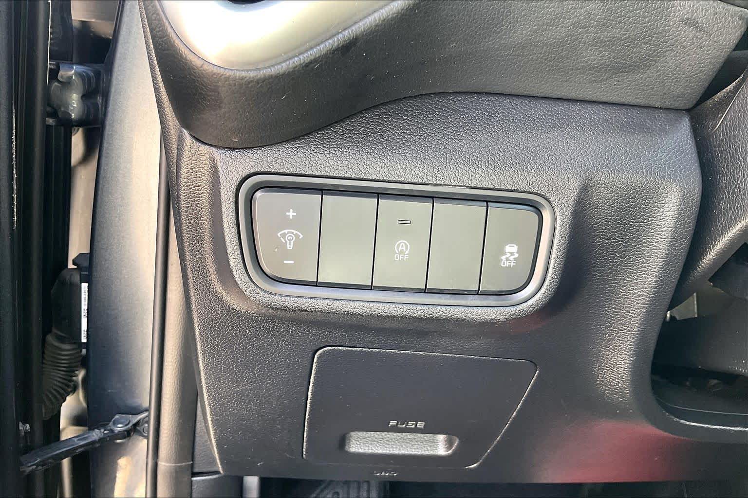 2020 Kia Soul LX - 11
