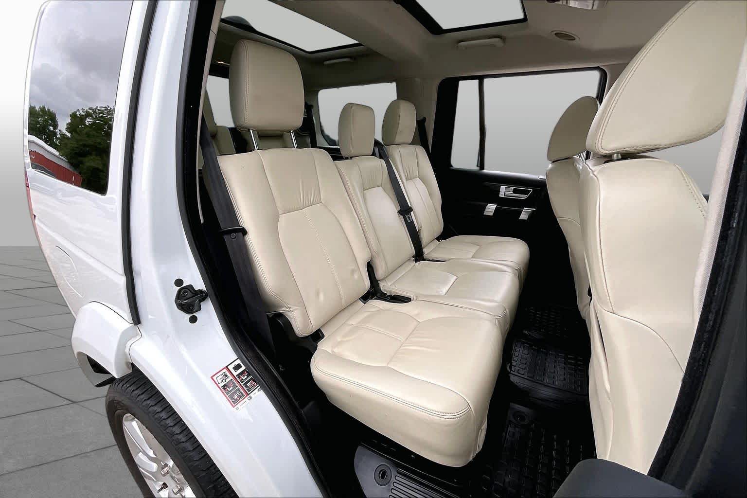 2013 Land Rover LR4 LUX Fuji White at Mac Haik Ford