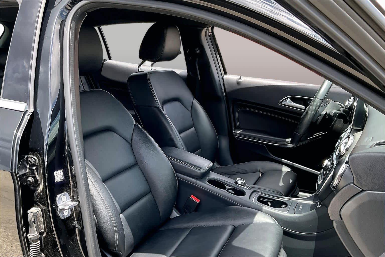 2020 Mercedes-Benz GLA 250 GLA 250 - 8