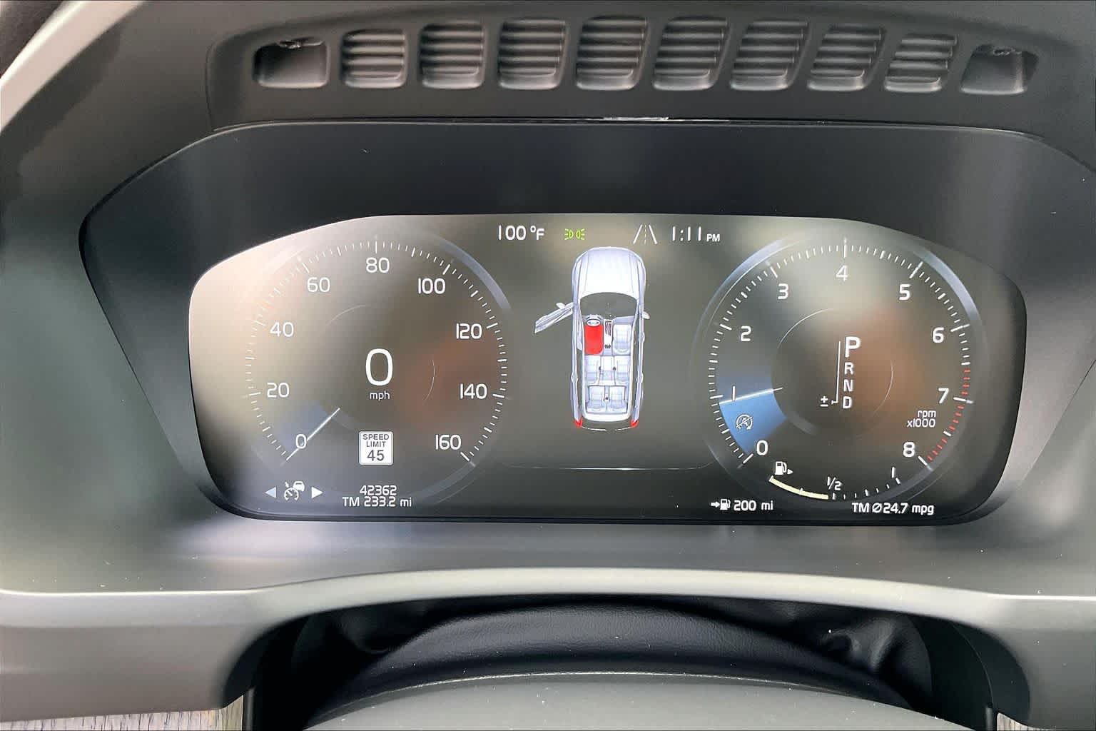 2022 Volvo XC90 Inscription Crystal White Metallic at HGreg Houston