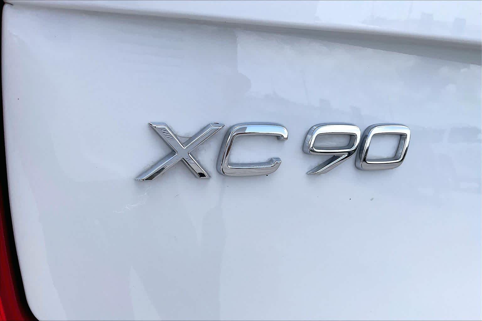 2022 Volvo XC90 Inscription Crystal White Metallic at HGreg Houston