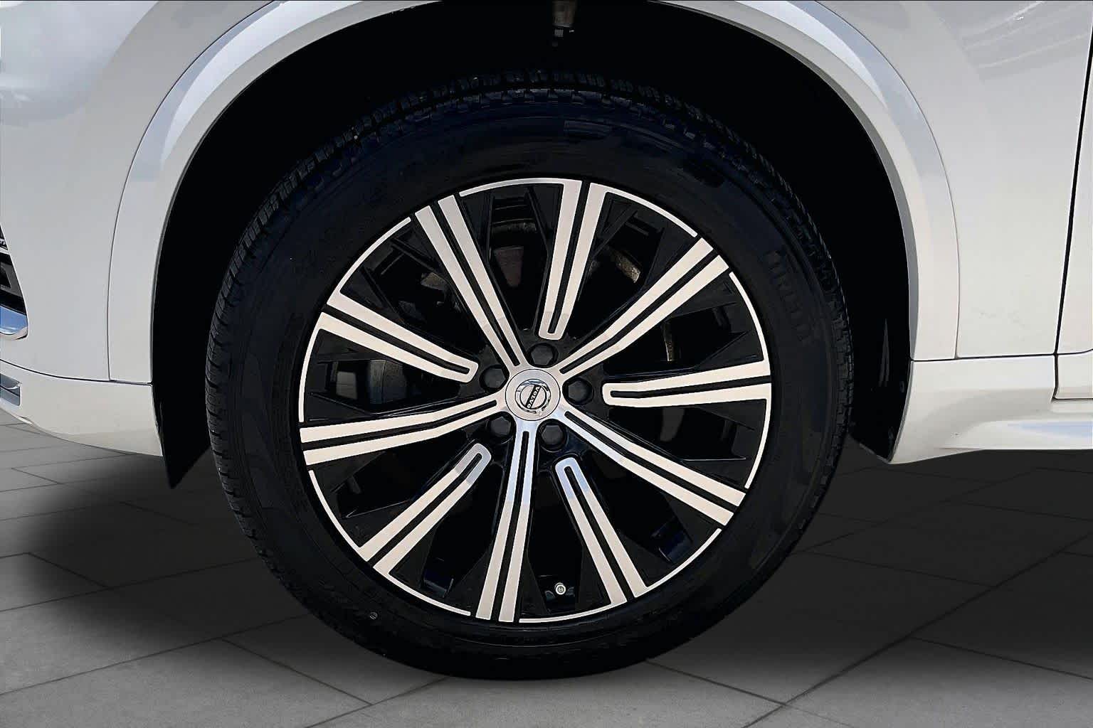 2022 Volvo XC90 Inscription Crystal White Metallic at HGreg Houston