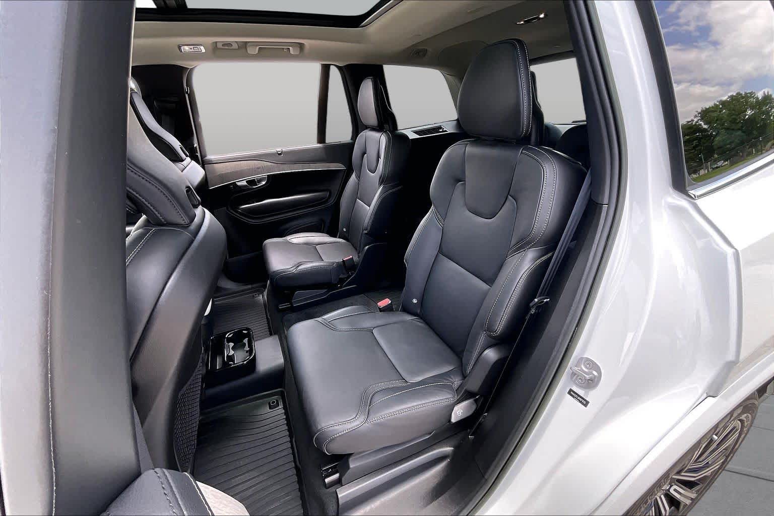 2022 Volvo XC90 Inscription Crystal White Metallic at HGreg Houston
