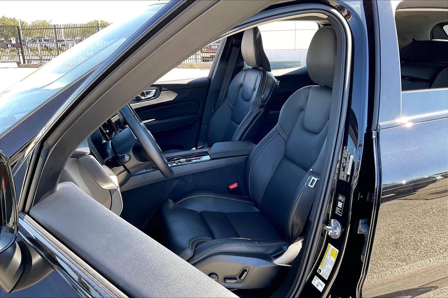 2026 Volvo XC60 Ultra - 7