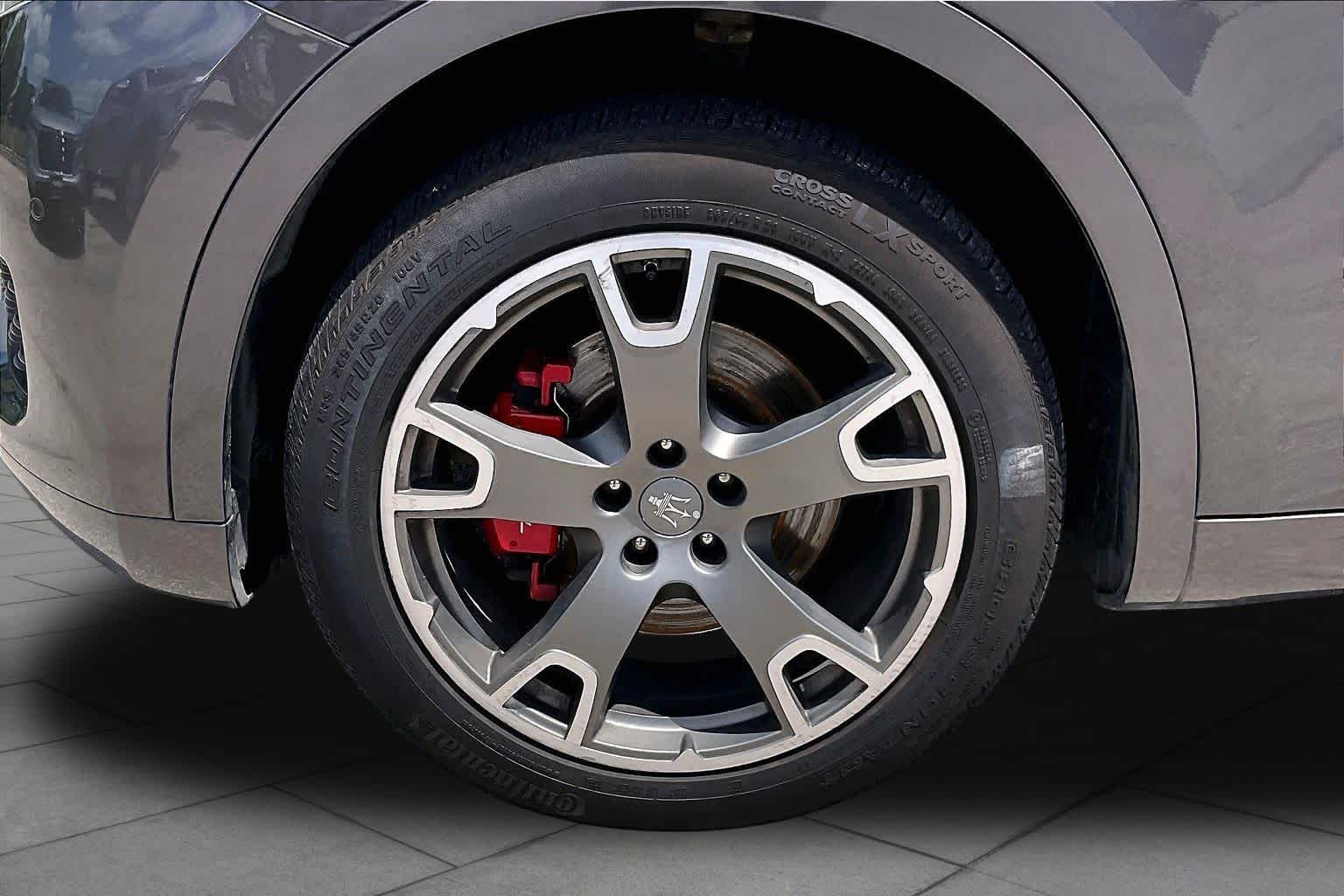 2017 Maserati Levante  Grigio Metallic at AutoNation USA Houston