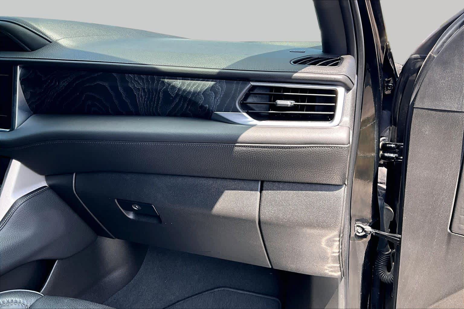 Used 2021 ONYX BLACK GMC Denali image 19