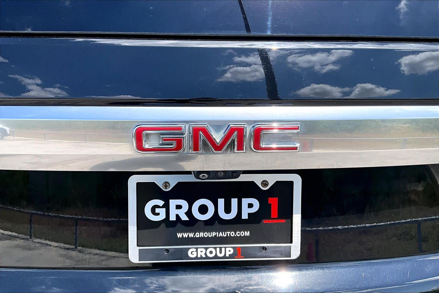 Used 2021 ONYX BLACK GMC Denali image 10