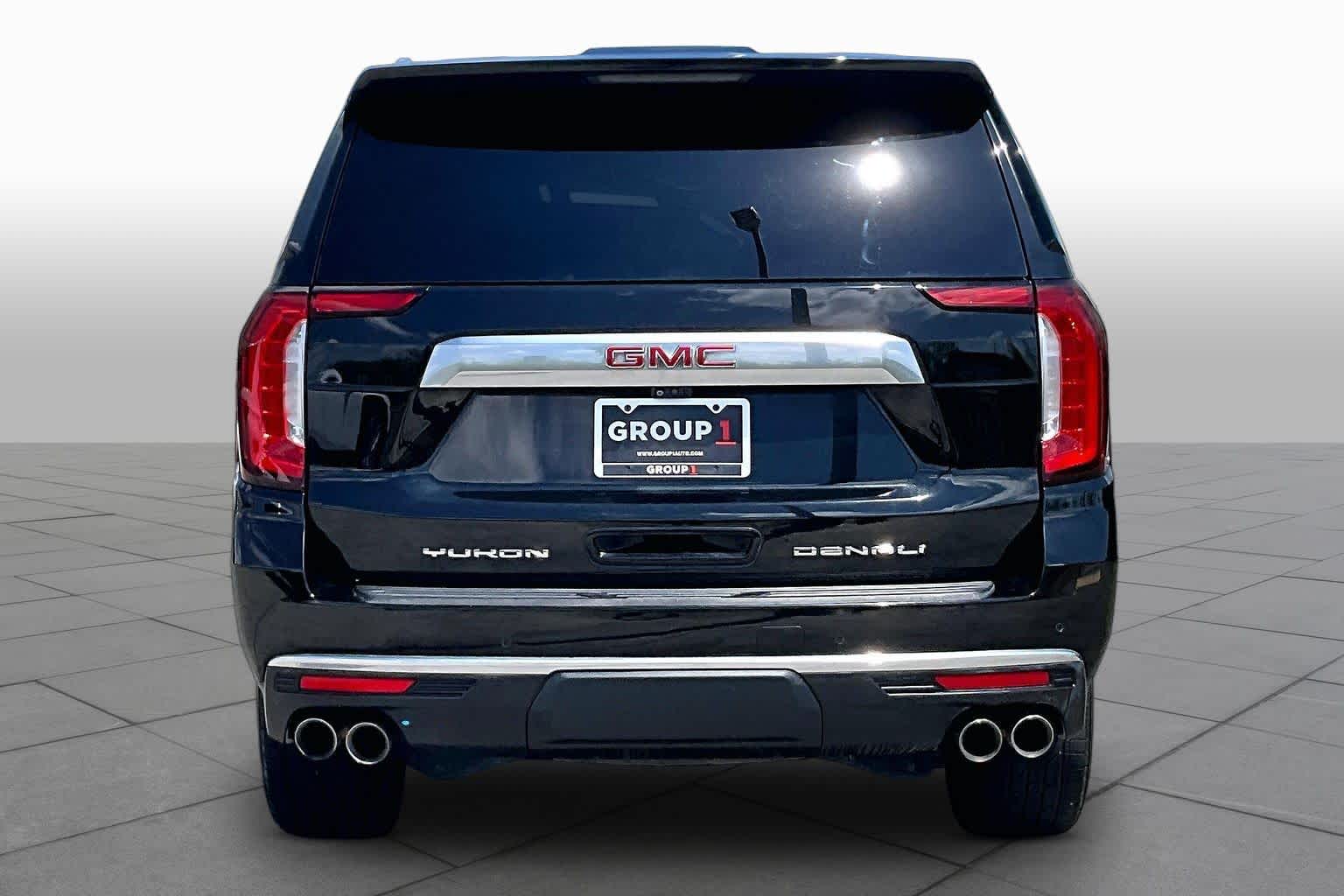Used 2021 ONYX BLACK GMC Denali image 5