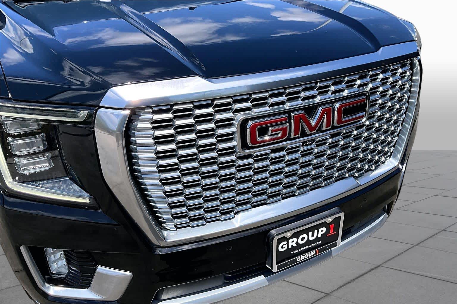 Used 2021 ONYX BLACK GMC Denali image 30