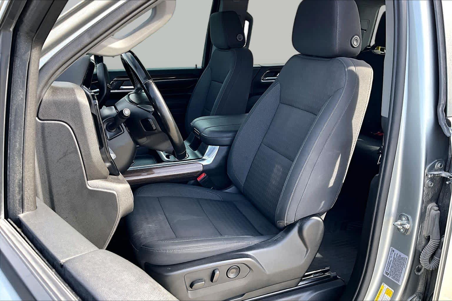Used 2024 Sterling Gray Metallic Chevrolet LT image 8