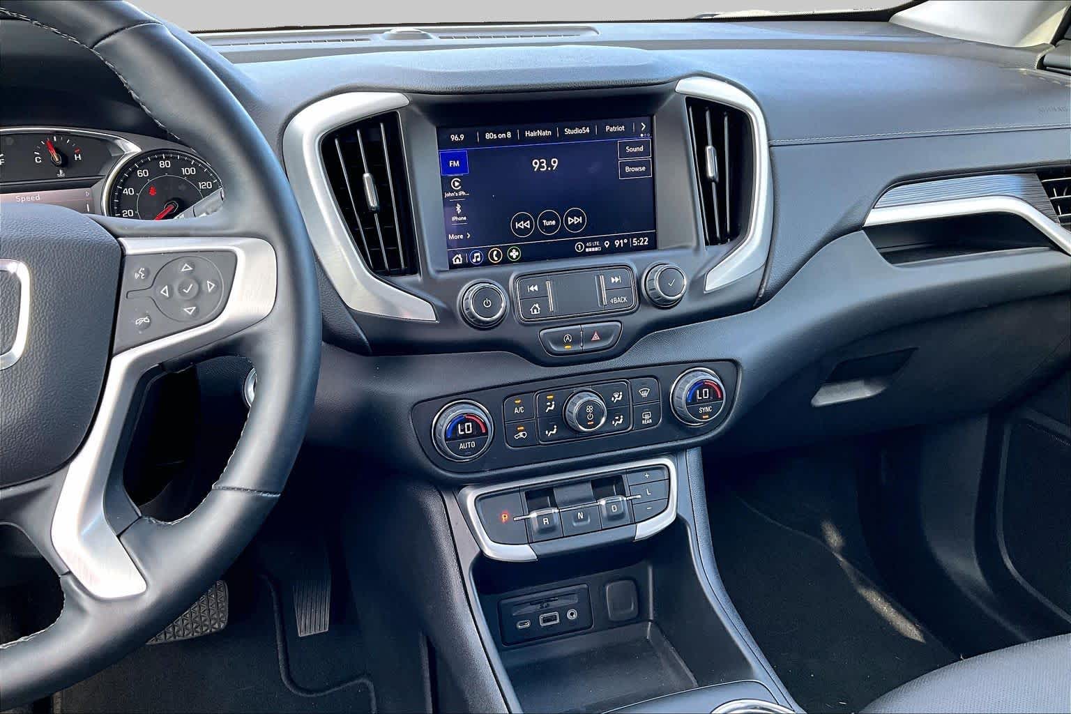 Used 2023 STERLING METALLIC GMC SLT image 7
