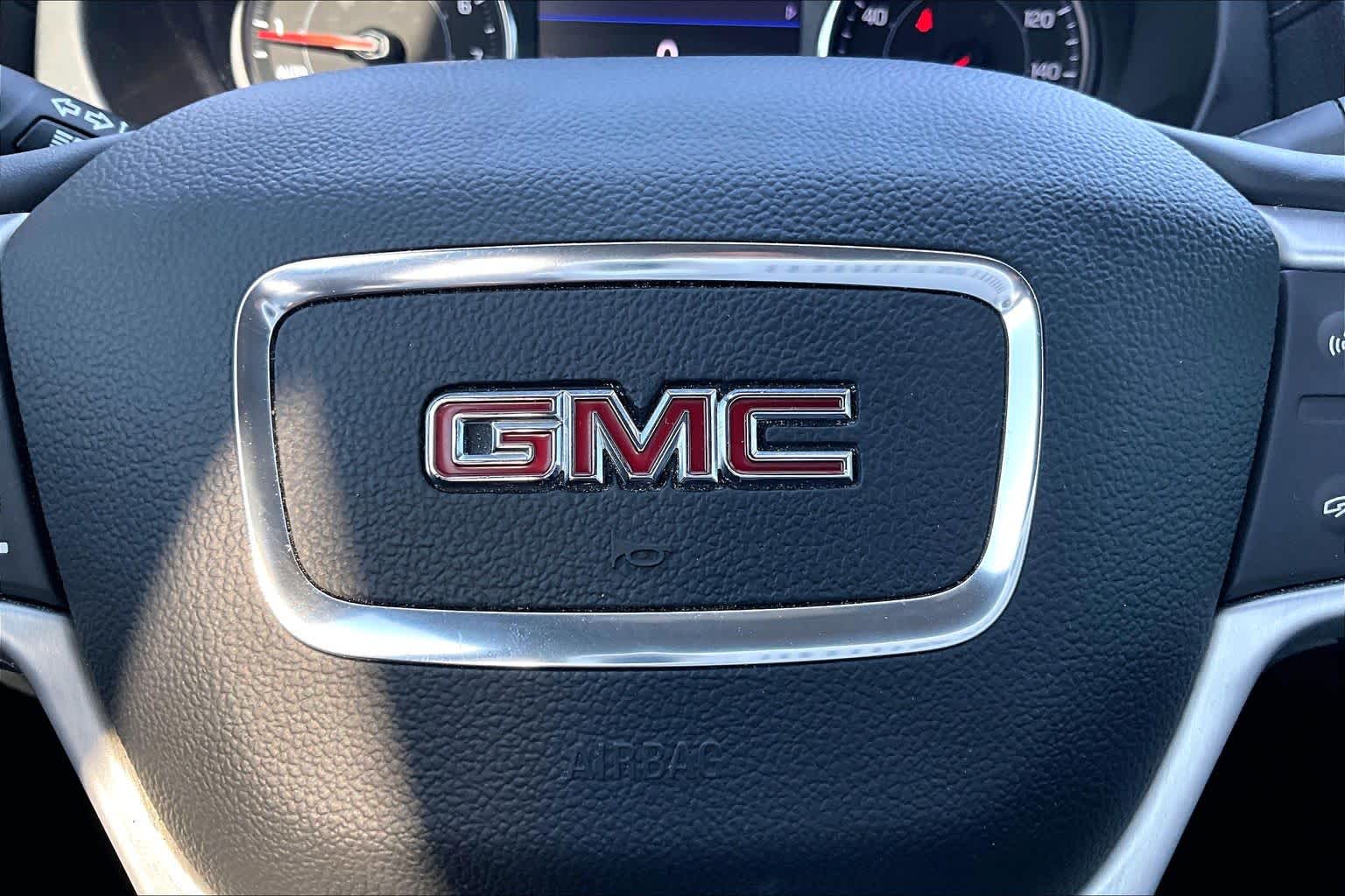 Used 2023 STERLING METALLIC GMC SLT image 31