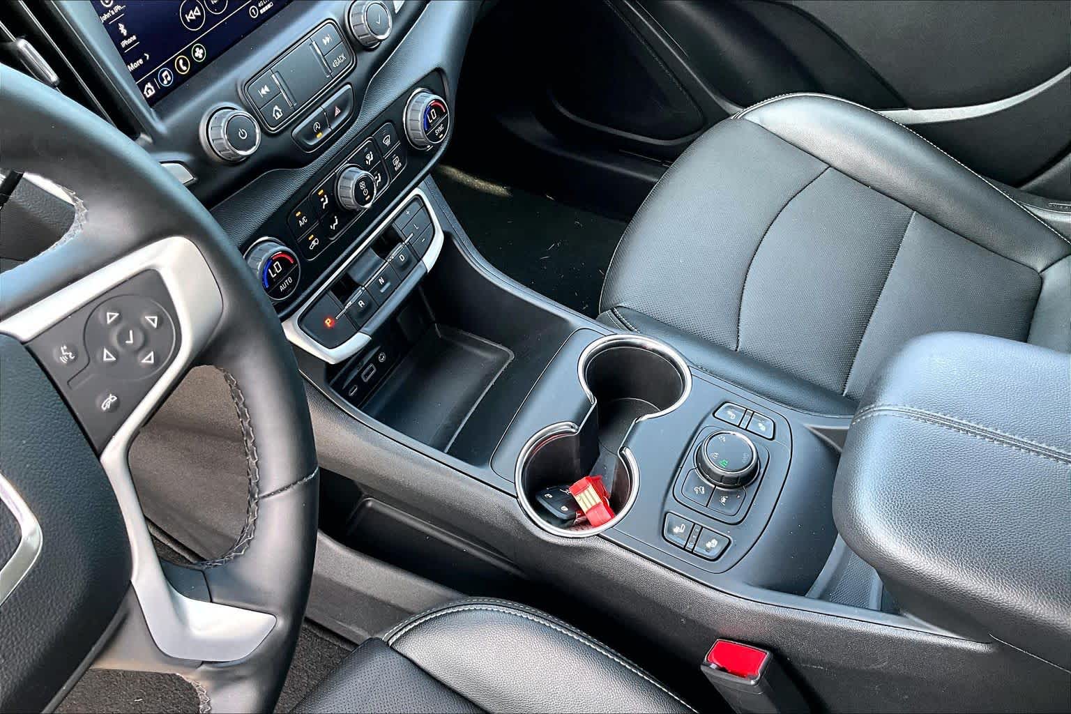 Used 2023 STERLING METALLIC GMC SLT image 17
