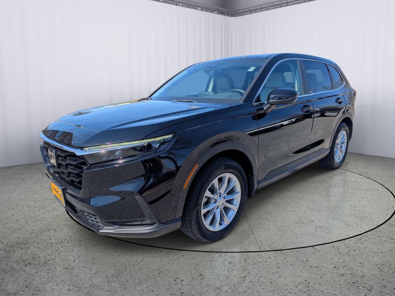 View vehicle photo 6
