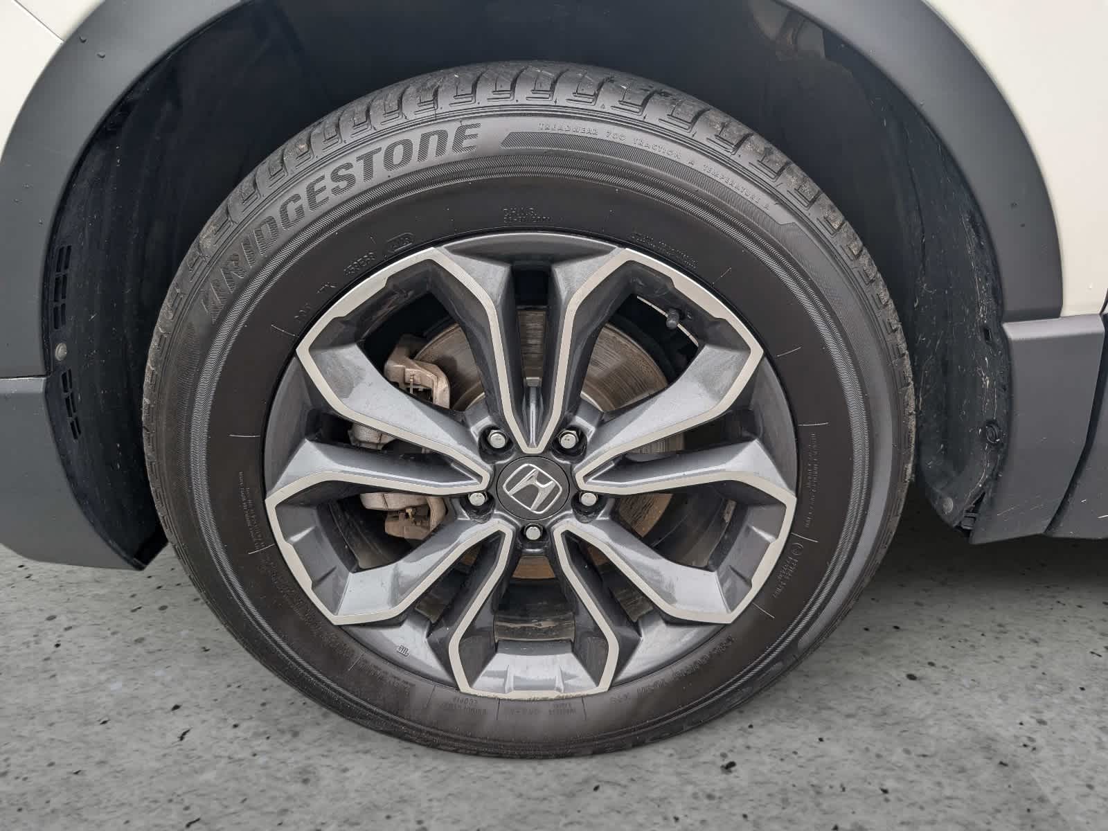 View vehicle photo 7
