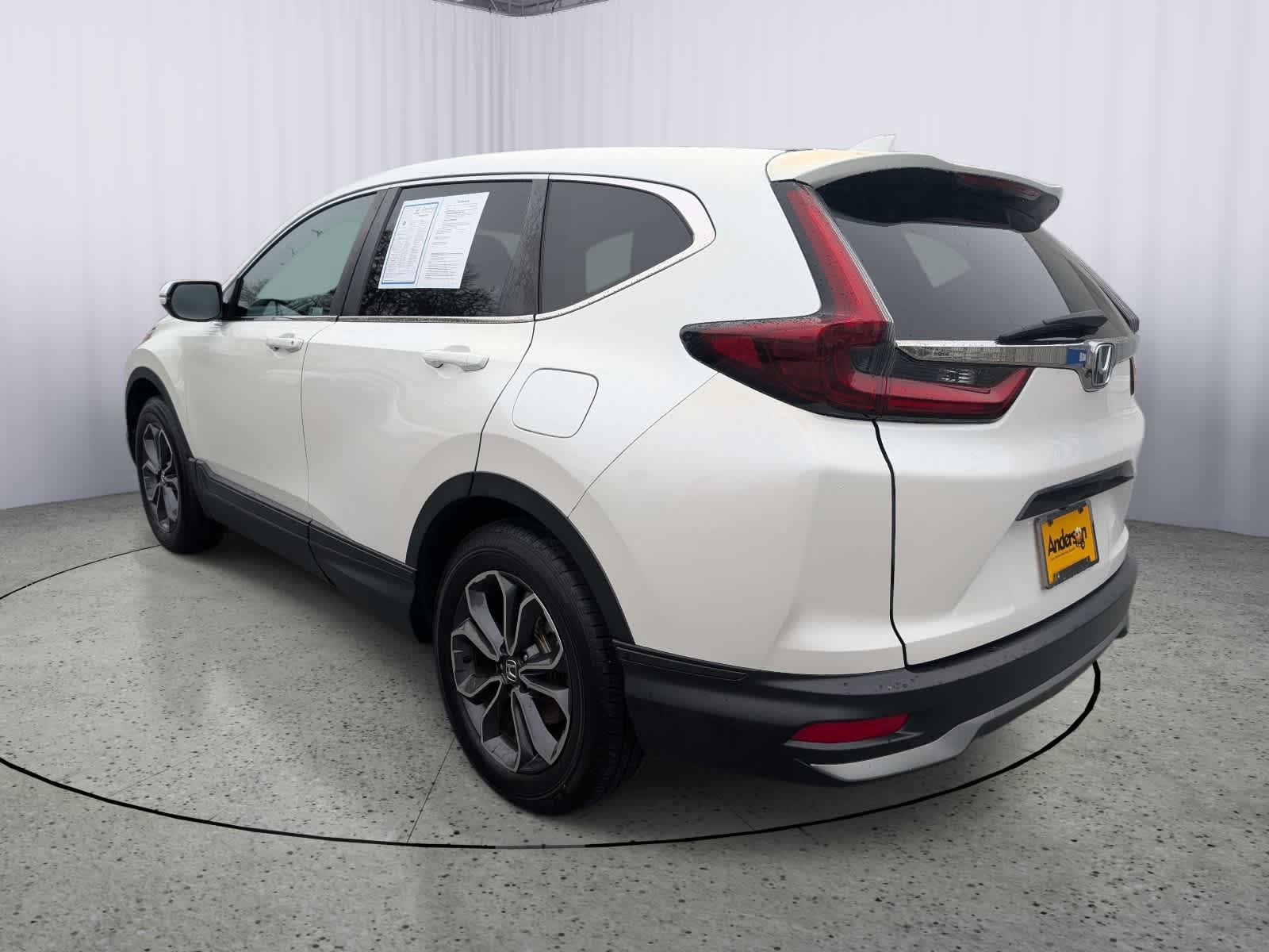 View vehicle photo 4