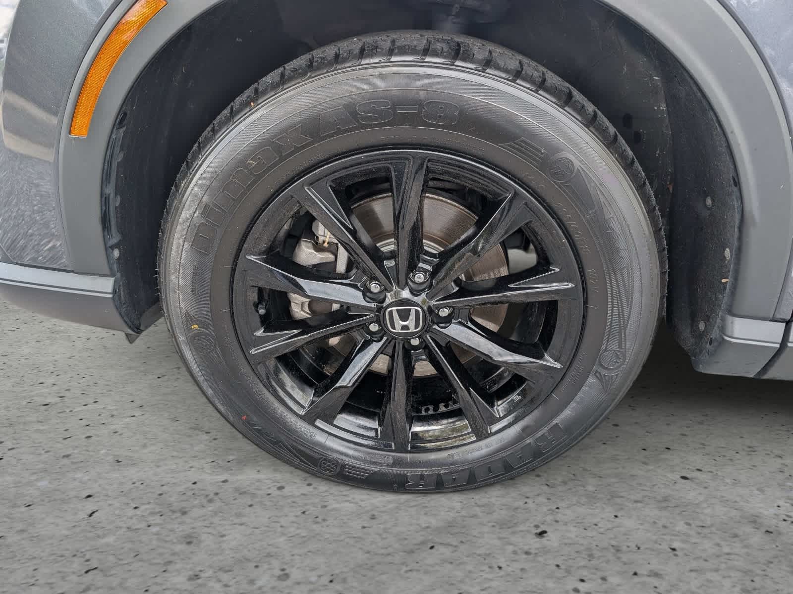 View vehicle photo 7