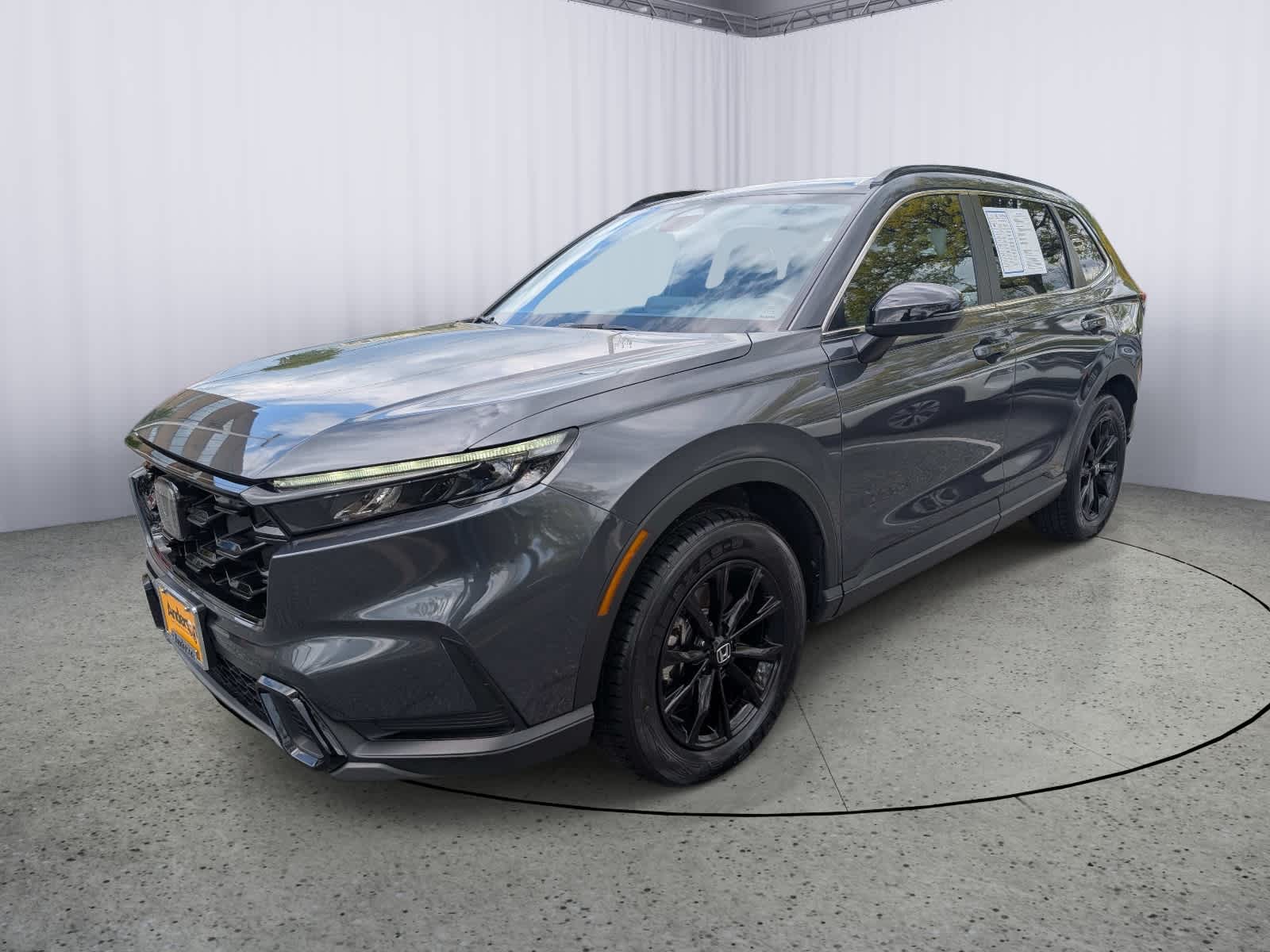 View vehicle photo 6