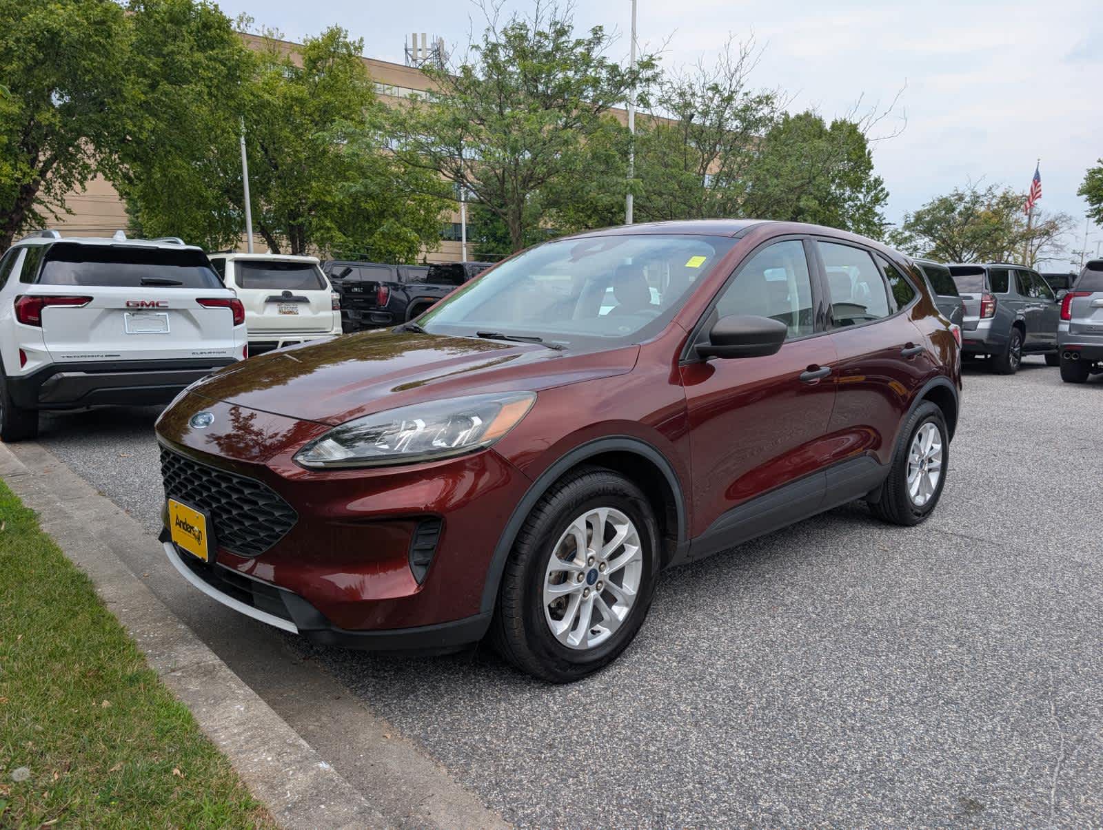 View vehicle photo 7
