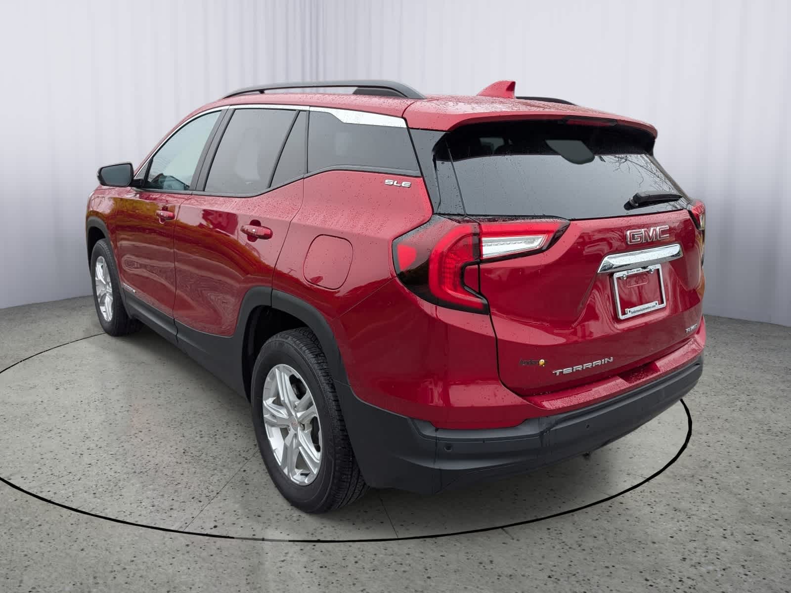 View vehicle photo 4