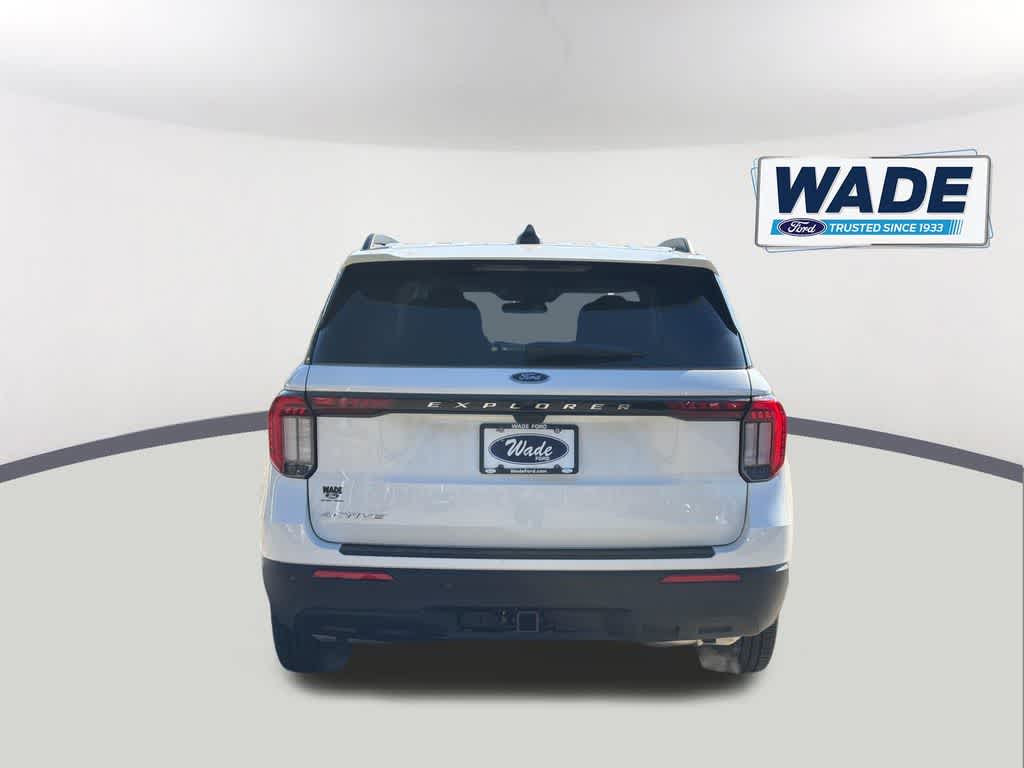 View vehicle photo 6