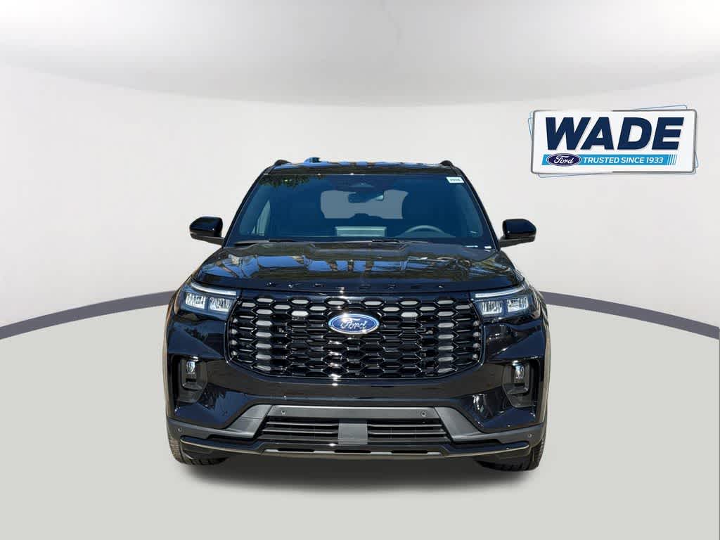 View vehicle photo 2