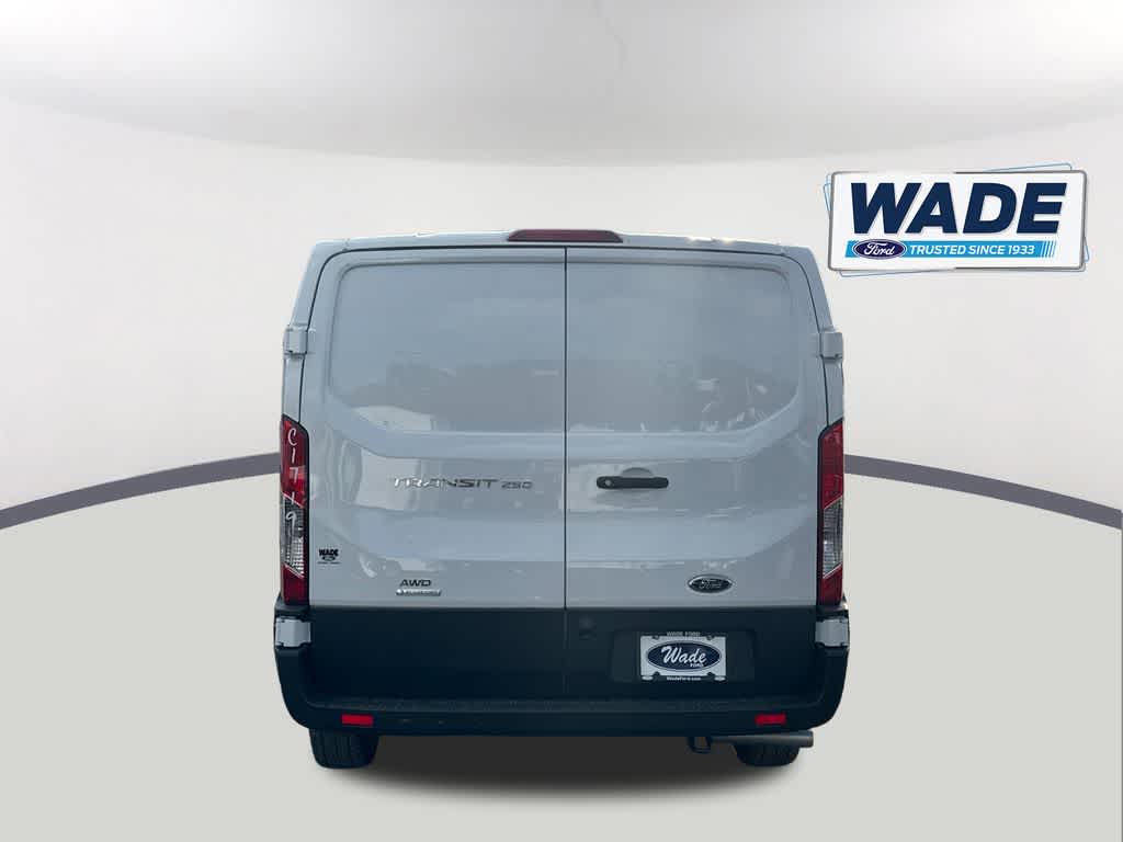 View vehicle photo 6